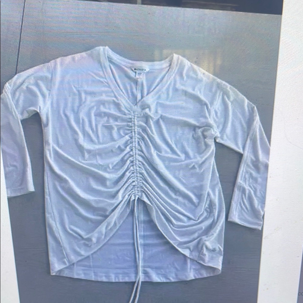 Elegant White Ruched Blouse